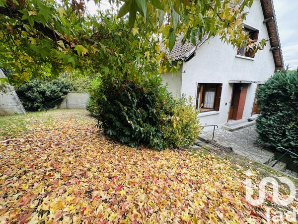 Maison à vendre 5 pièces 110 m² Saint-Arnoult-en-Yvelines