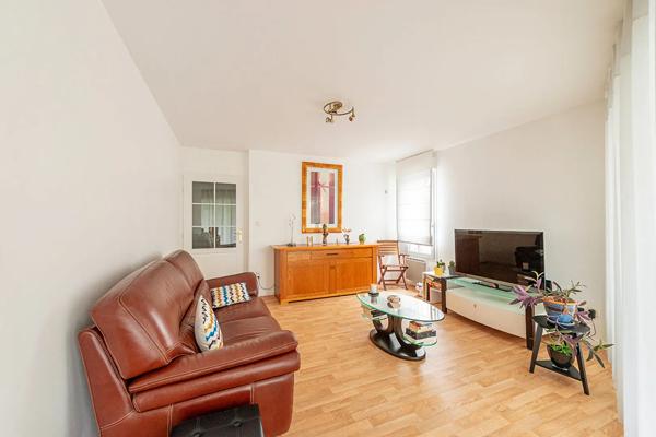 Appartement à vendre 3 pièces 66.79m² Saint-Saulve (59880)