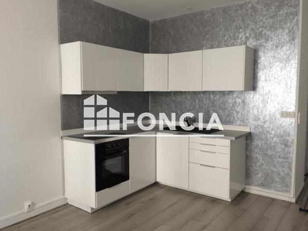 Location Appartement 2 pièces 32.96 m² - 153 COURS BERRIAT Grenoble 38000