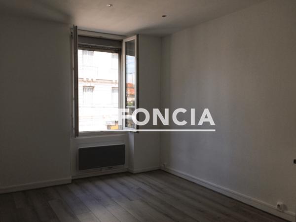 Location Appartement 2 pièces 32.96 m² - 153 COURS BERRIAT Grenoble 38000