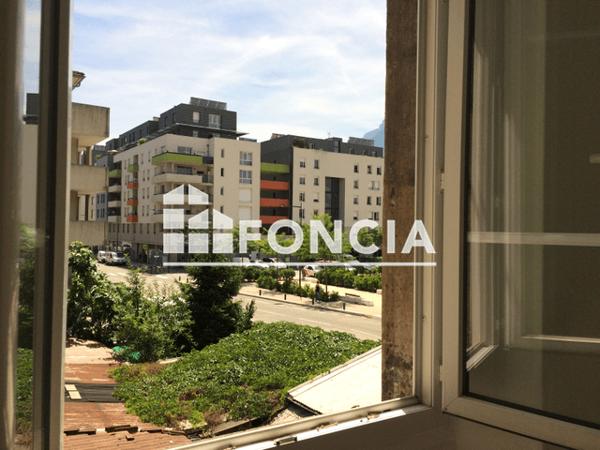 Location Appartement 2 pièces 32.96 m² - 153 COURS BERRIAT Grenoble 38000