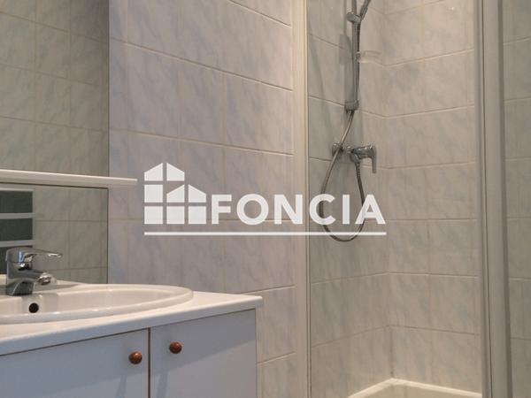 Location Appartement 2 pièces 32.96 m² - 153 COURS BERRIAT Grenoble 38000