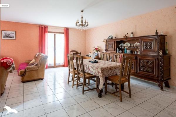 Maison à vendre 189 792 € Barbezieux-Saint-Hilaire 5 p 115 m² DPE D