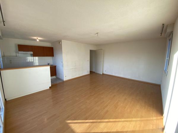 Location appartement Caussade - 2 pièce(s) - 50 m² - 495 €/mois