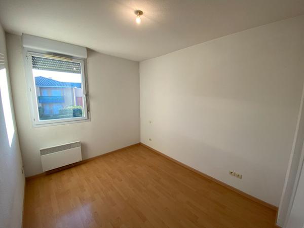 Location appartement Caussade - 2 pièce(s) - 50 m² - 495 €/mois