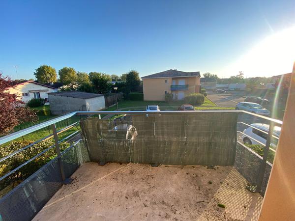 Location appartement Caussade - 2 pièce(s) - 50 m² - 495 €/mois