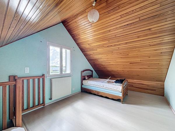 Maison Le Buret 6 pièce(s) 110.30 m2