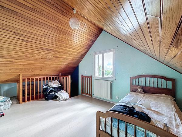 Maison Le Buret 6 pièce(s) 110.30 m2