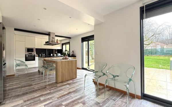 Maison à vendre    6 pièces •  Baillet-en-France