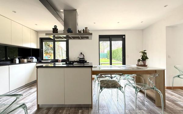 Maison à vendre    6 pièces •  Baillet-en-France