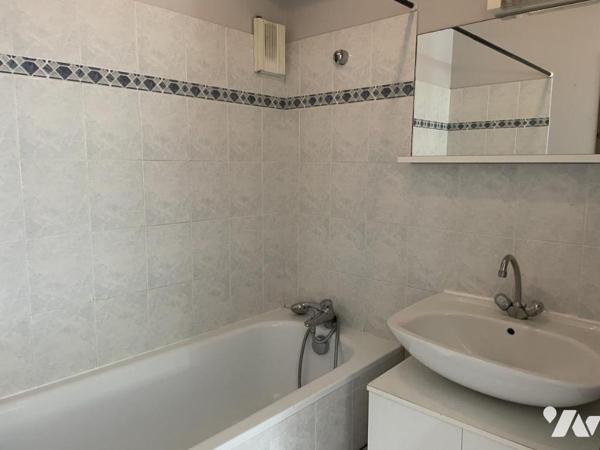 APPARTEMENT TYPE 2 BALCON - TOUT CONFORT BORD DE L'ERDRE