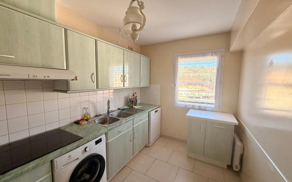 Appartement à vendre    4 pièces • 90,76 m2 Anglet