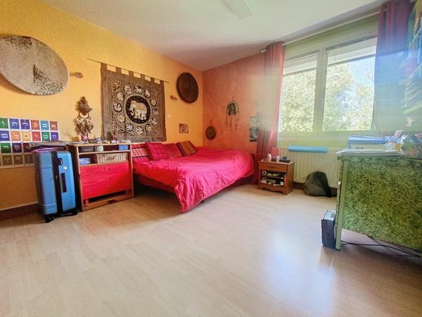 Maison à vendre    13 pièces •  Aytré