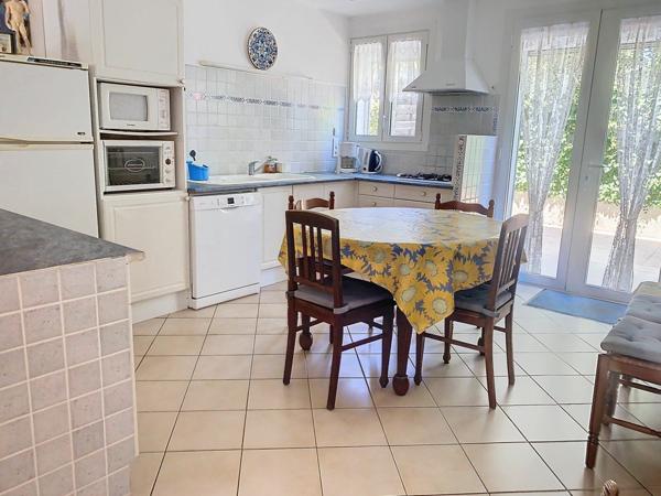 Maison à vendre    13 pièces •  Aytré