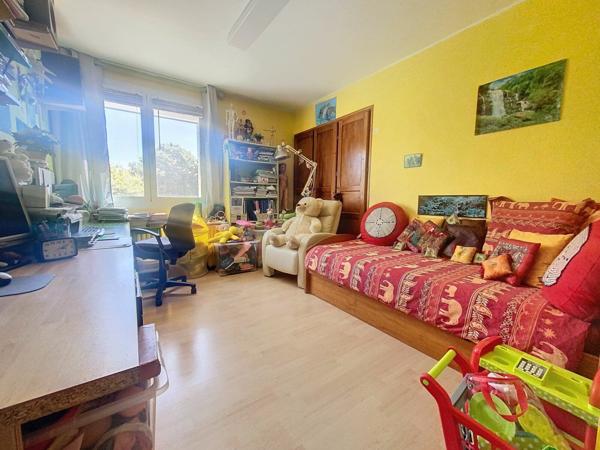 Maison à vendre    13 pièces •  Aytré