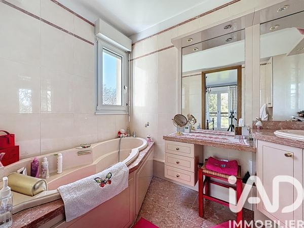 Appartement à vendre 6 pièces 150 m² Le Mée-sur-Seine