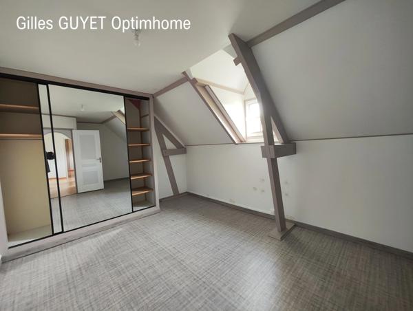 MAISON DE CARACTÈRE,T7,160M², 335000€ Dépendance. Terrain de 8000M²