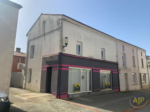 Location maison Vieillevigne : 1 000 € - AJP Immobilier Vieillevigne