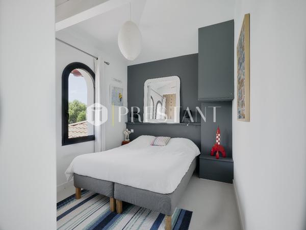 NIVELLE – MAISON CONTEMPORAINE A LOUER AVEC PISCINE PLAGE A PIED – 10 PERSONNES, CIBOURE
