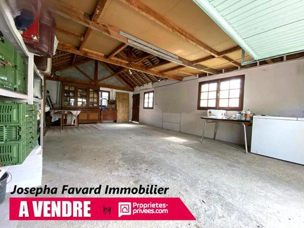 Maison 4 chambres -121 m² - Jardin paysager 2500  m² -Garage  45 m²