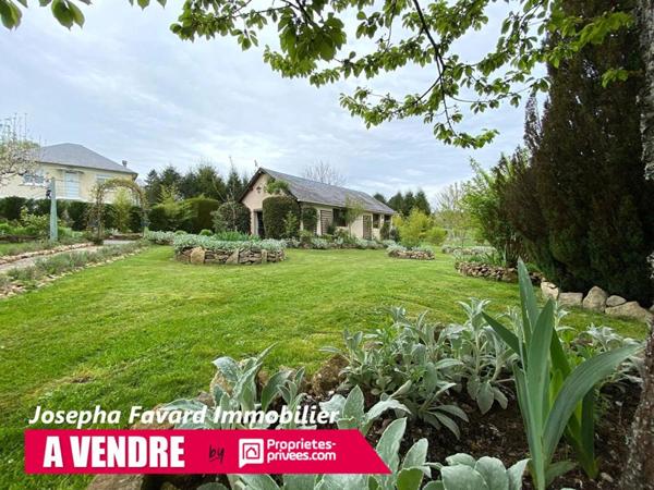 Maison 4 chambres -121 m² - Jardin paysager 2500  m² -Garage  45 m²