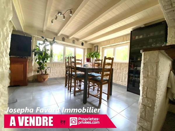 Maison 4 chambres -121 m² - Jardin paysager 2500  m² -Garage  45 m²