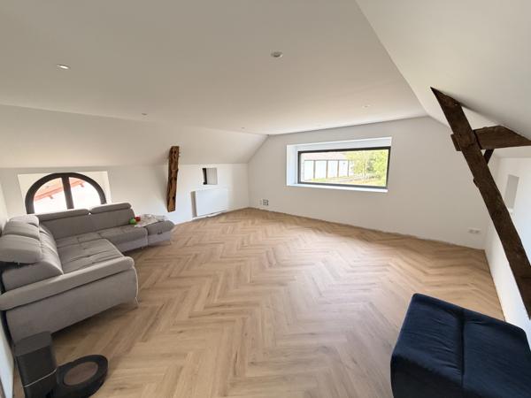 Maison 6 pièce(s) 3 chambre(s) 215 m²
