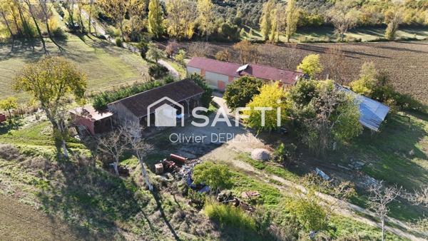 grande ferme à rénover à 5 minutes de Nérac.