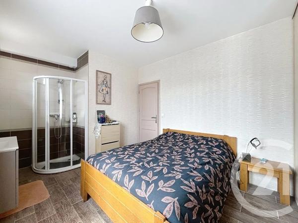 Maison à vendre  6 pièces - 153,18 m 2   PONTAULT COMBAULT  - 77