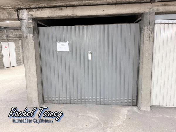 A vendre MONTBELIARD (25), GARAGE EN SOUS-SOL