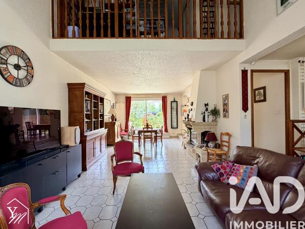 Maison à vendre 6 pièces 168,58 m² Villemomble