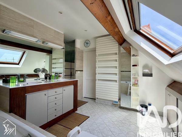Maison à vendre 6 pièces 168,58 m² Villemomble