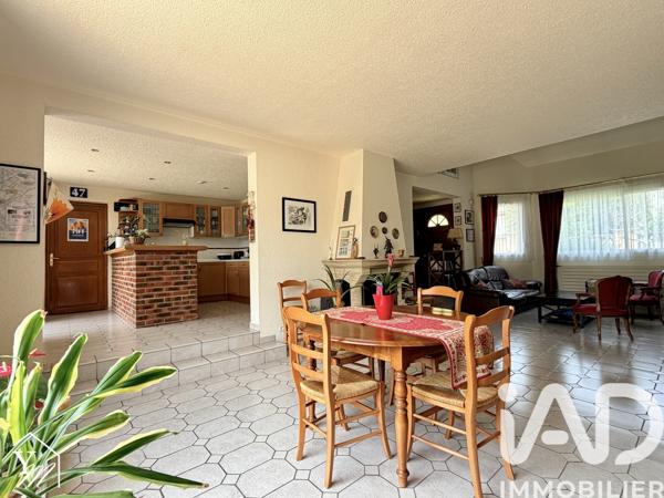 Maison à vendre 6 pièces 168,58 m² Villemomble