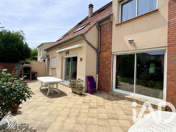 Maison à vendre 6 pièces 168,58 m² Villemomble