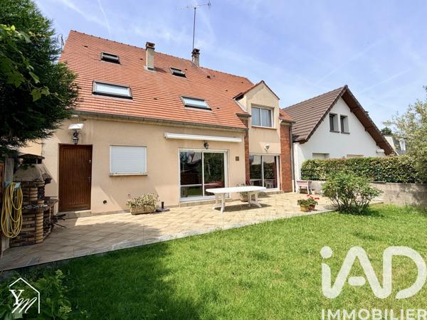 Maison à vendre 6 pièces 168,58 m² Villemomble