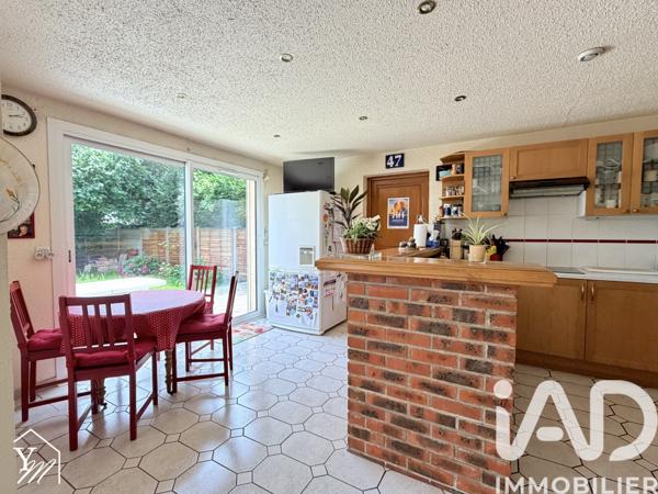 Maison à vendre 6 pièces 168,58 m² Villemomble
