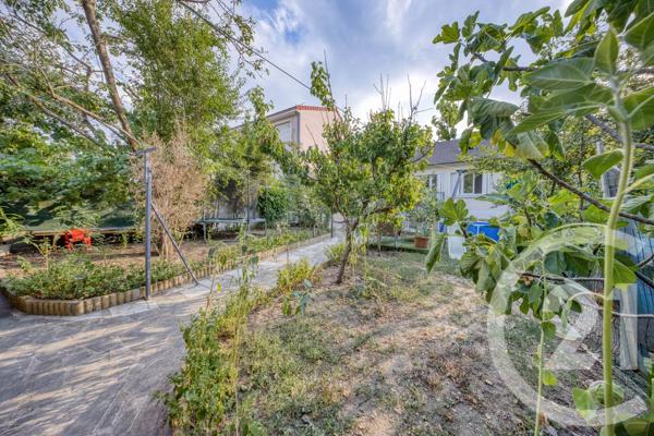 Maison à vendre  6 pièces - 140 m 2   VIGNEUX SUR SEINE  - 91