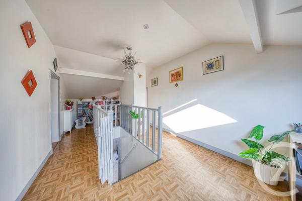 Maison à vendre  6 pièces - 140 m 2   VIGNEUX SUR SEINE  - 91