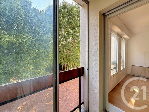Appartement 4 Pièces à vendre  4 pièces - 92,58 m 2   AVON  - 77