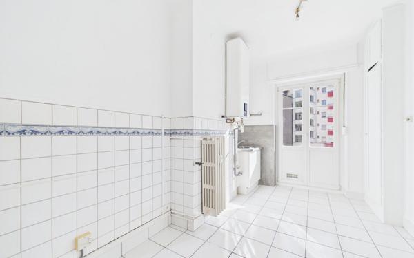 Appartement à louer    2 pièces • 76,39 m2 Strasbourg