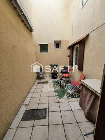 Maison d'habitation 3 faces, 4 chambres, garage, patio