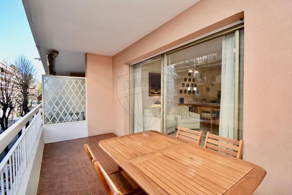 Appartement 1 chambre(s) à vendre - Juan les Pins, Alpes-Maritimes - 06
