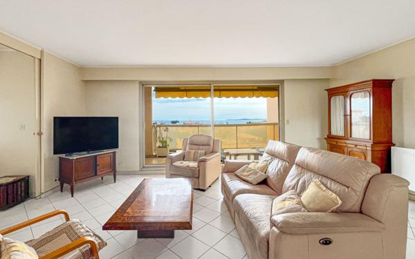Appartement à vendre    5 pièces • 111,90 m2 Cagnes-sur-Mer