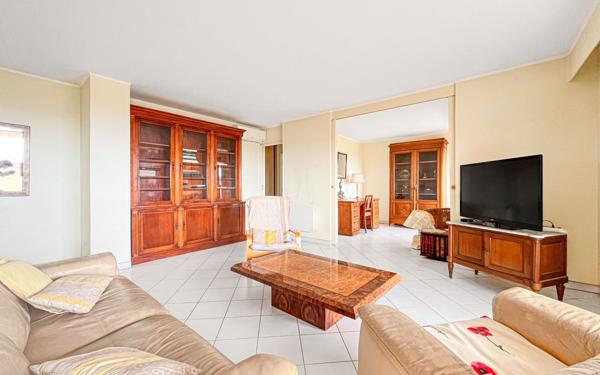 Appartement à vendre    5 pièces • 111,90 m2 Cagnes-sur-Mer