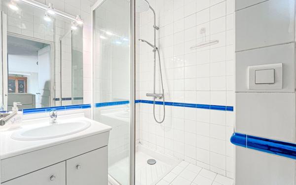 Appartement à vendre    5 pièces • 111,90 m2 Cagnes-sur-Mer