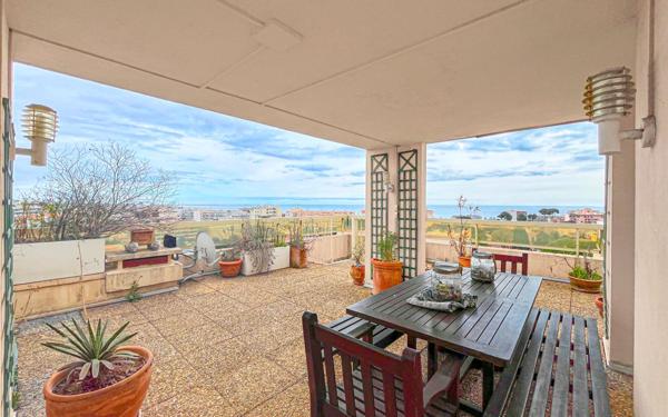 Appartement à vendre    5 pièces • 111,90 m2 Cagnes-sur-Mer