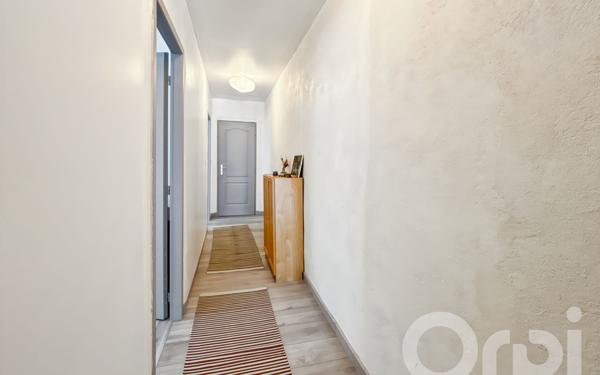 Maison à vendre    8 pièces •  Bollène