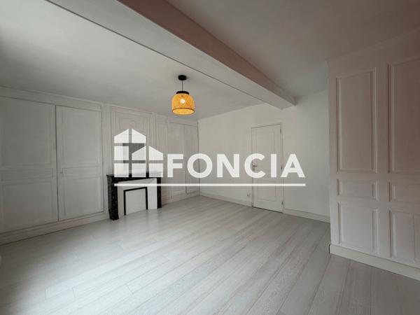 Location Maison 4 pièces 106 m² - 3 RUE DU PUITS DE L'OURS Chartres 28000