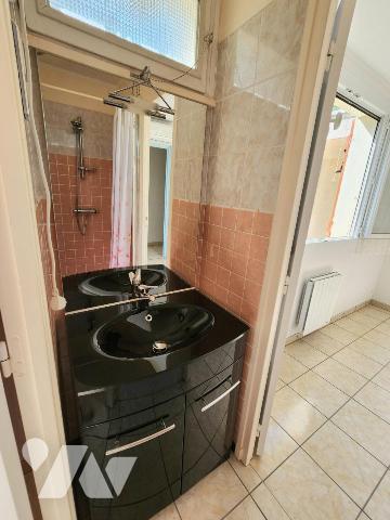 PIERRELATTE, VILLA PLAIN-PIED 108m². 