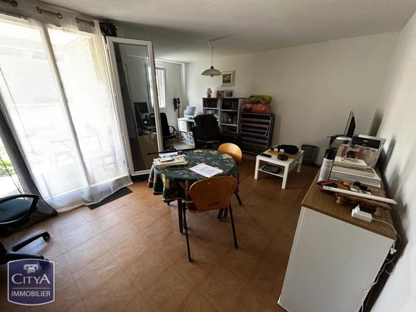 Appartement à vendre 2 pièces 51.76m² Évry-Courcouronnes (91080)